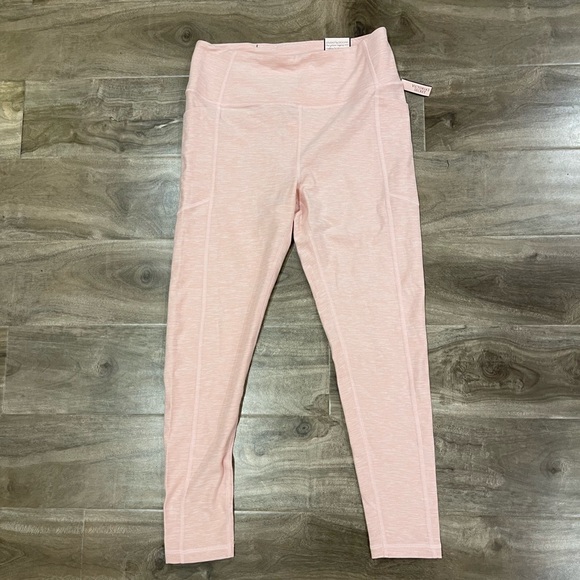 Victoria's Secret Pants - Victoria’s Secret Studio 7/8 Leggings Pink Size 10 NWT
